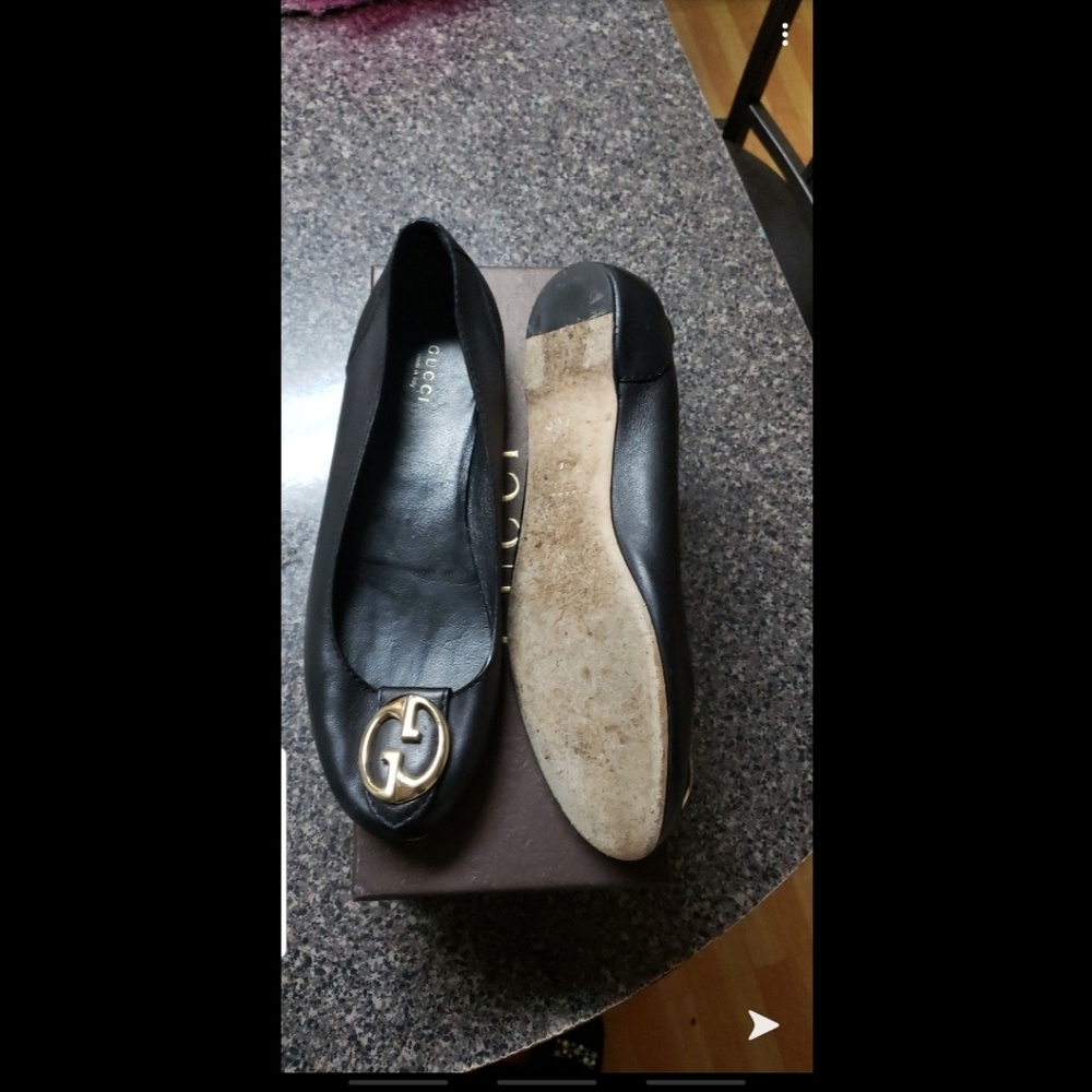 Women Gucci flats